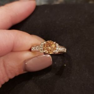 Fragrant jewels size 7 ring